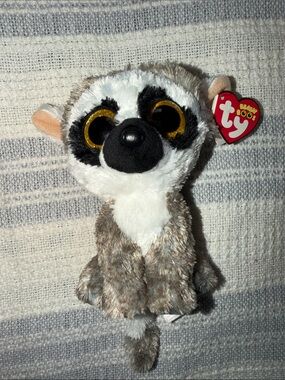 Ty Brown and White Lemur Beanie Boo with Gold Eyes
